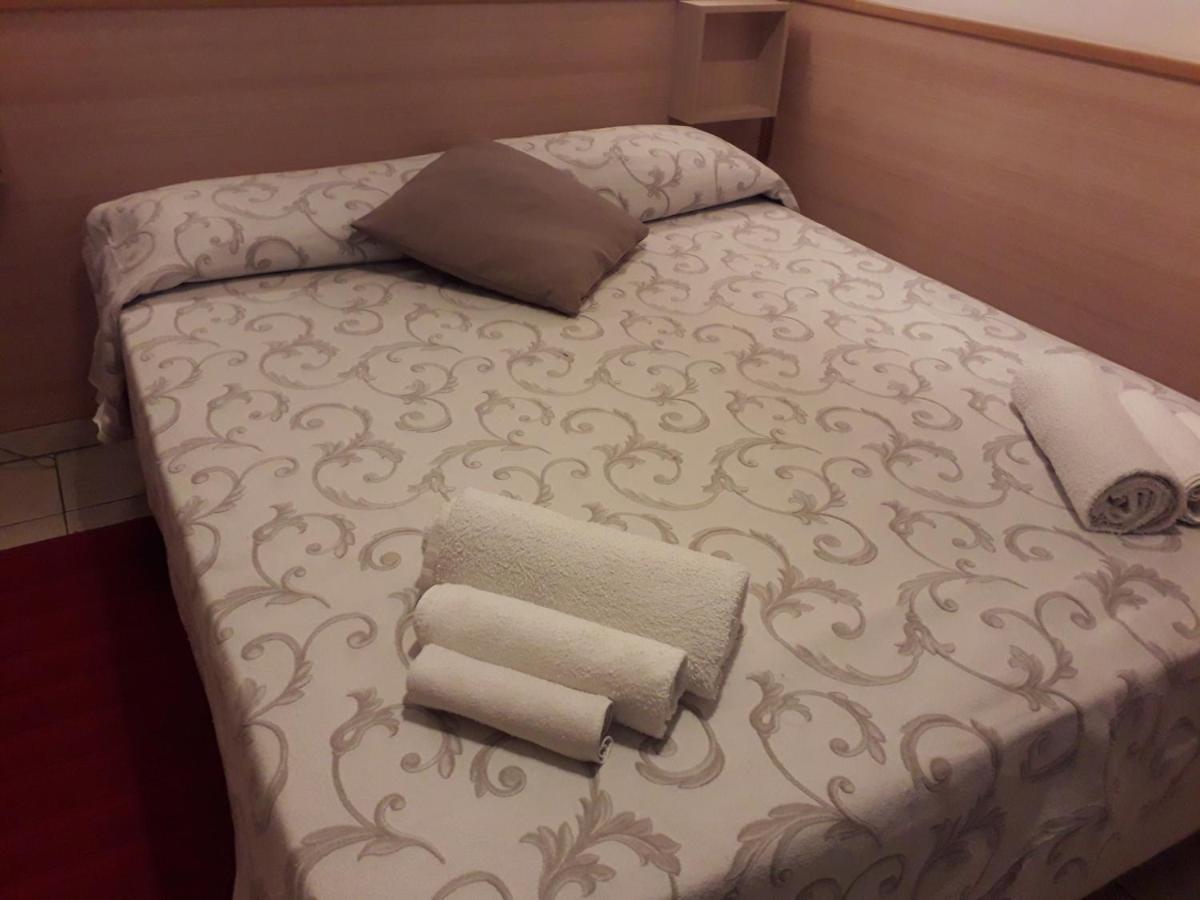 Hotel Vittoriano Турин Экстерьер фото