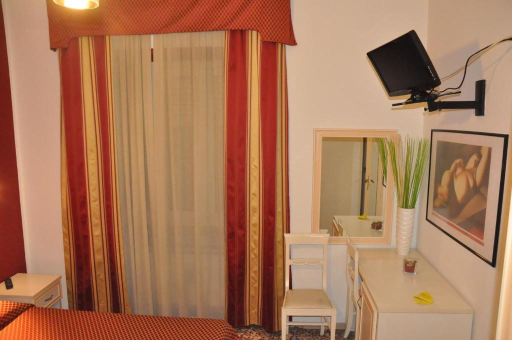 Hotel Vittoriano Турин Экстерьер фото
