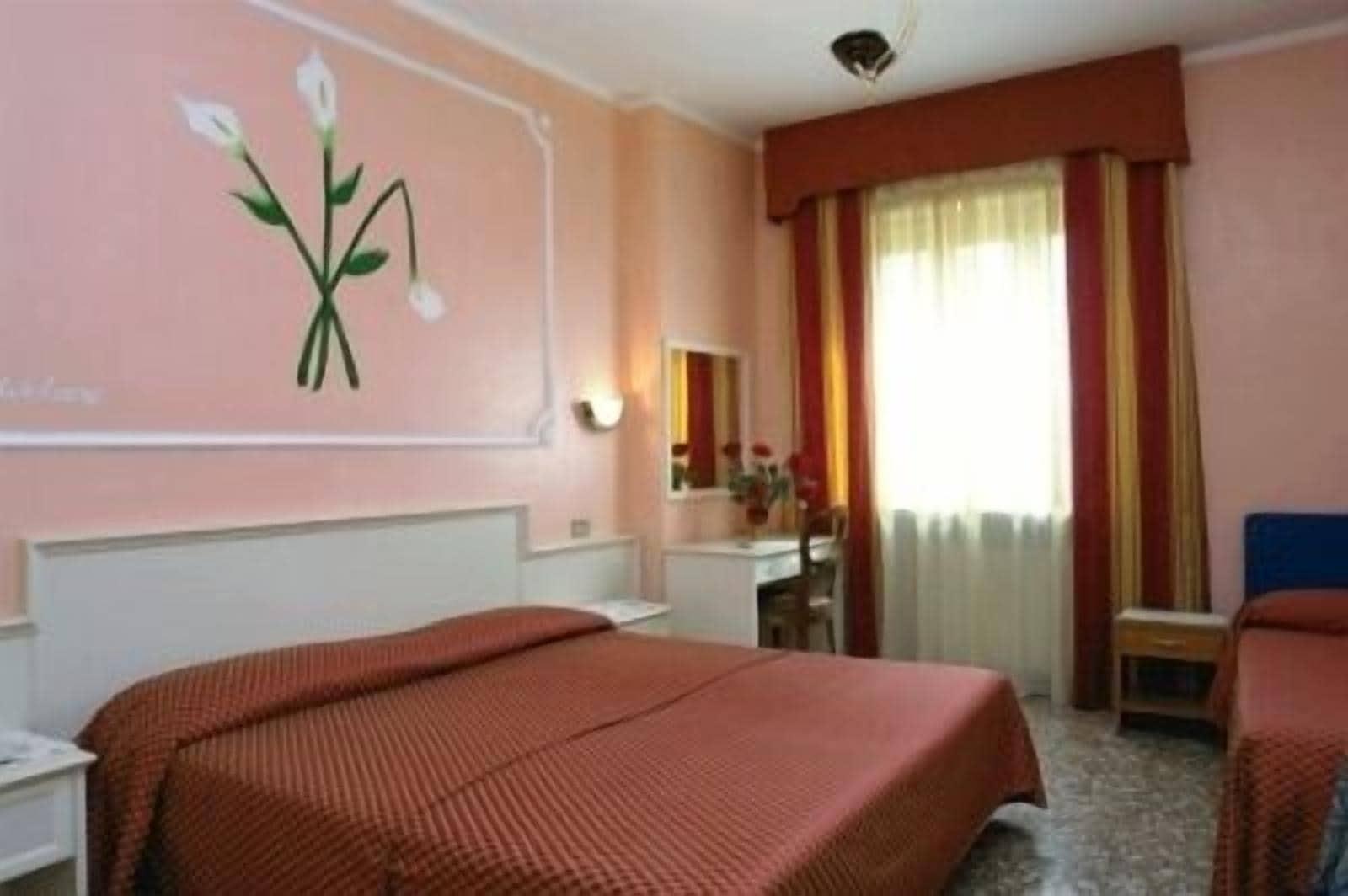 Hotel Vittoriano Турин Экстерьер фото